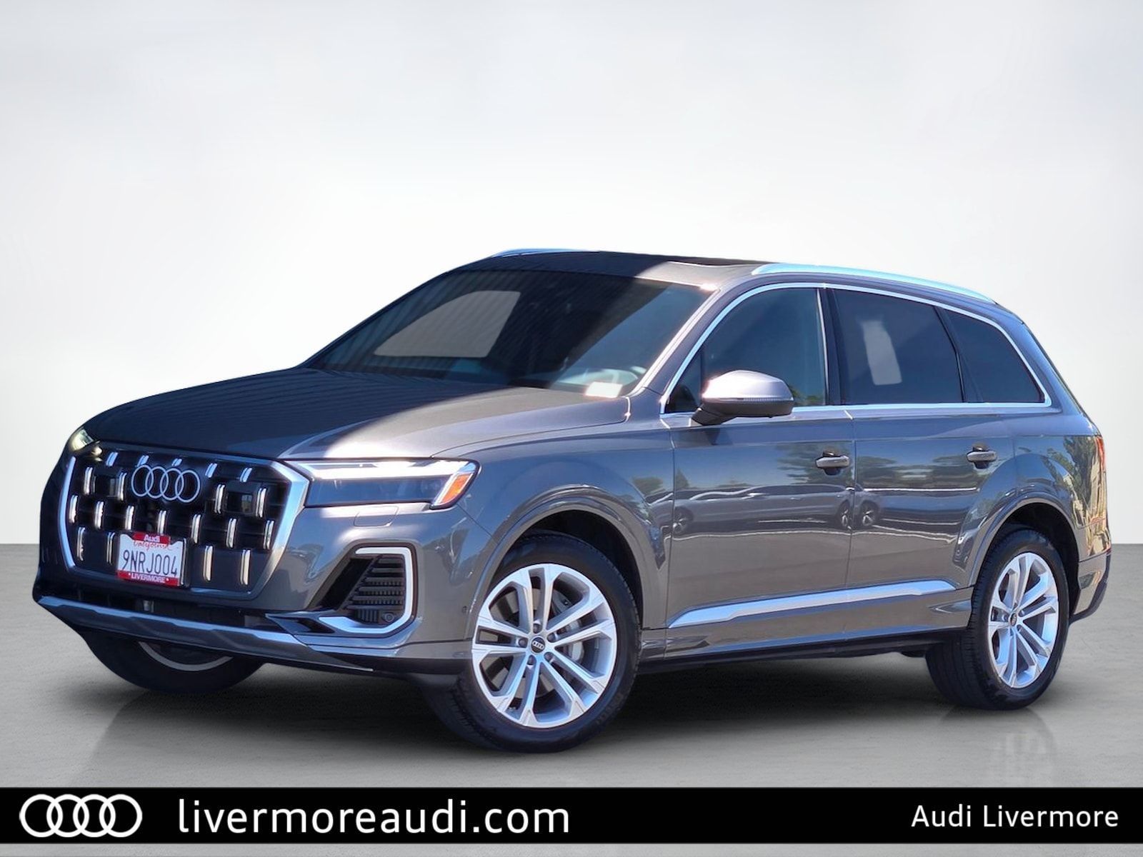 Samurai Gray Metallic 2025 Audi Q7 SUV / Crossover All-Wheel Drive 8-Speed Automatic