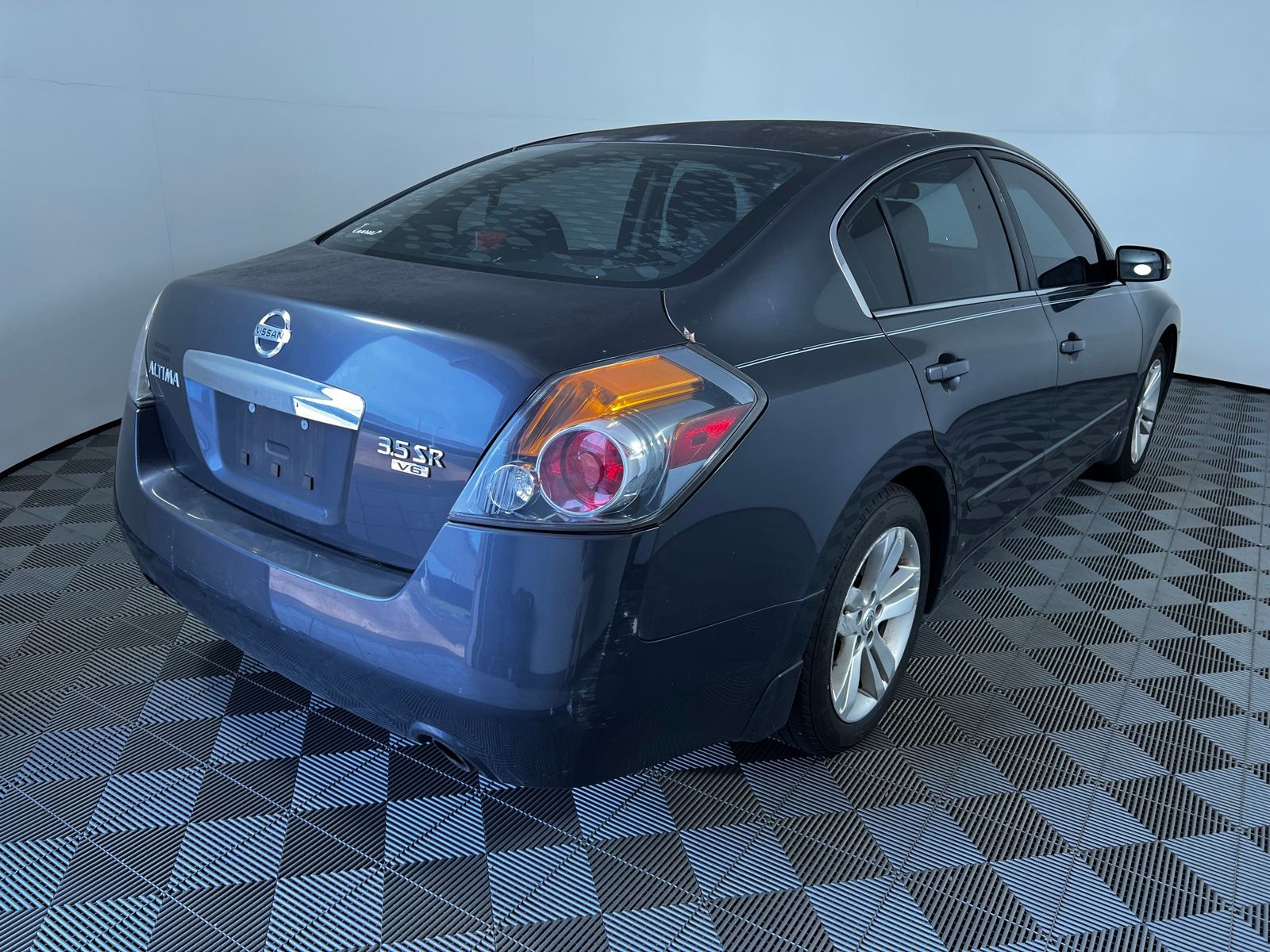 Thumbnail: 2012 Nissan Altima - 5