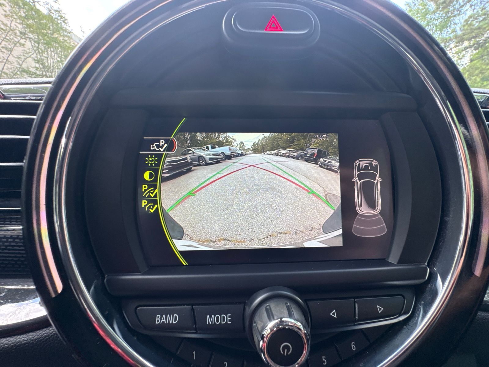 Used 2017 Silver MINI Clubman image 28