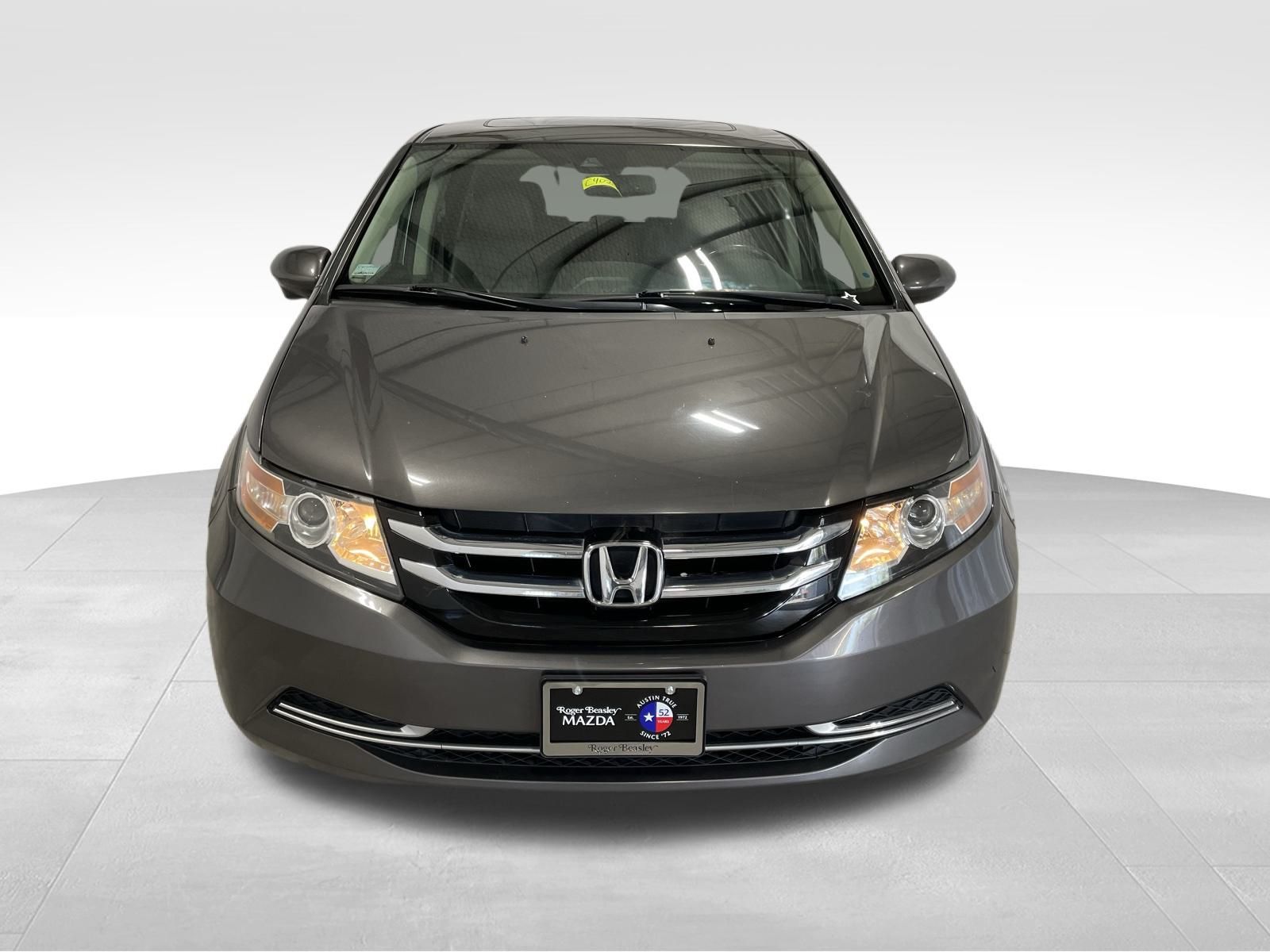 Used Car 2017 Honda Odyssey  Sports Van Ex-l Front Wheel Drive For Sale Under $12,000 In Austin, Texas