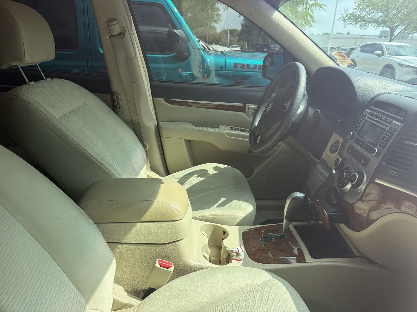 used 2009 Hyundai Santa Fe car, priced at $3,250