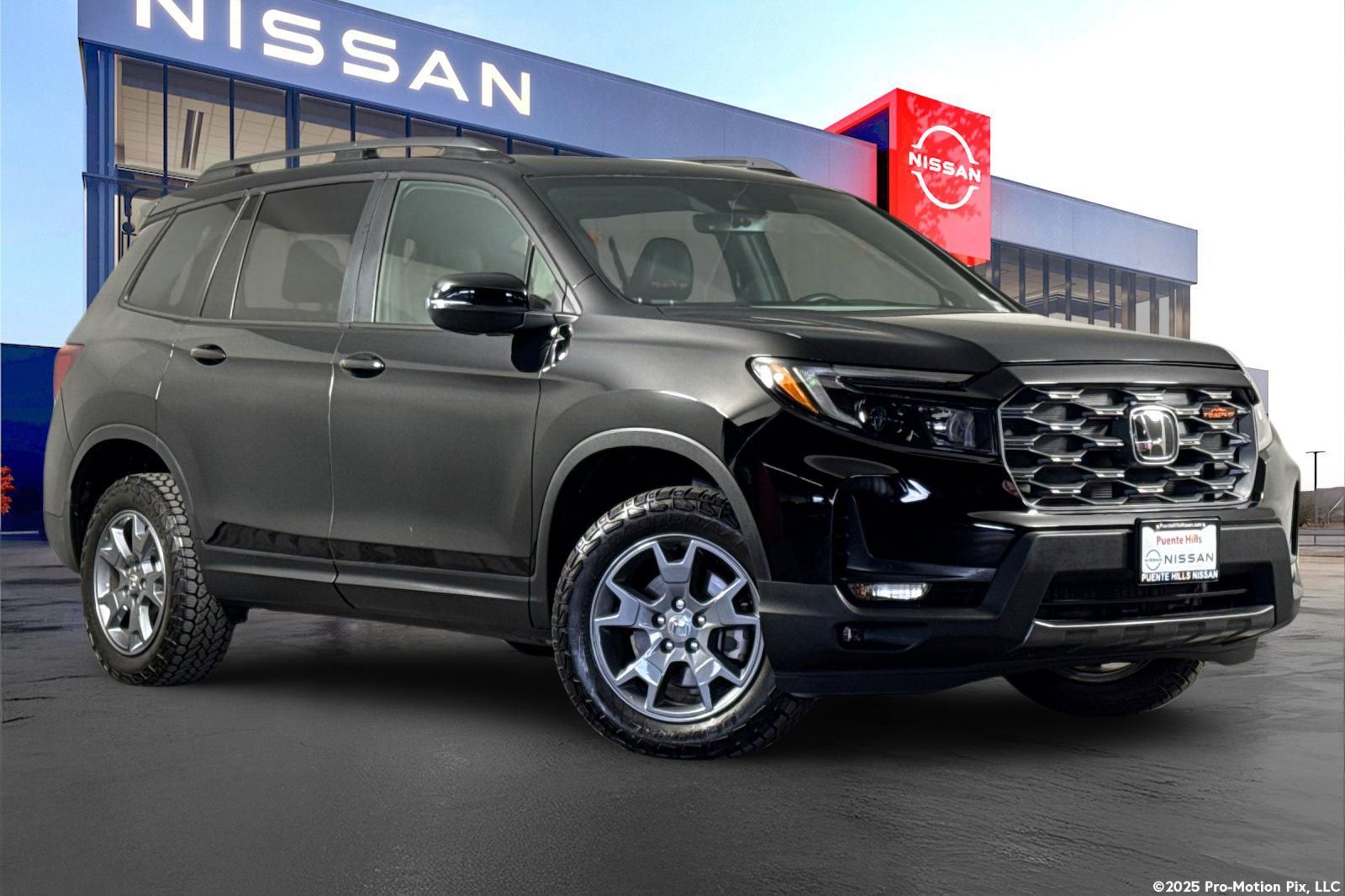 2025 Honda Passport 3.5 TrailSport 4WD Auto's photo