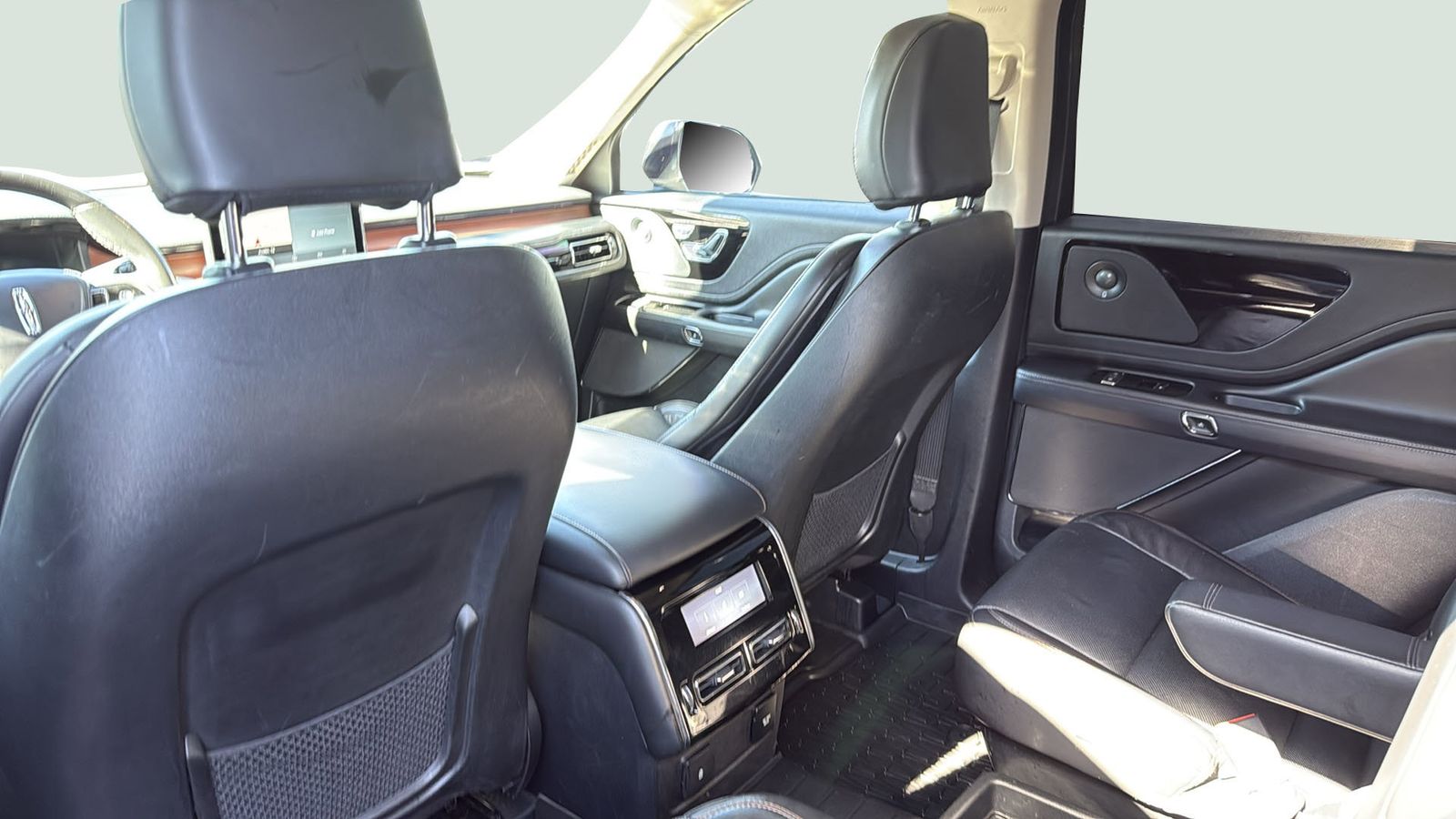 Used Car 2023 Lincoln Aviator  Reserve For Sale Under $50,000 In Austin, Texas