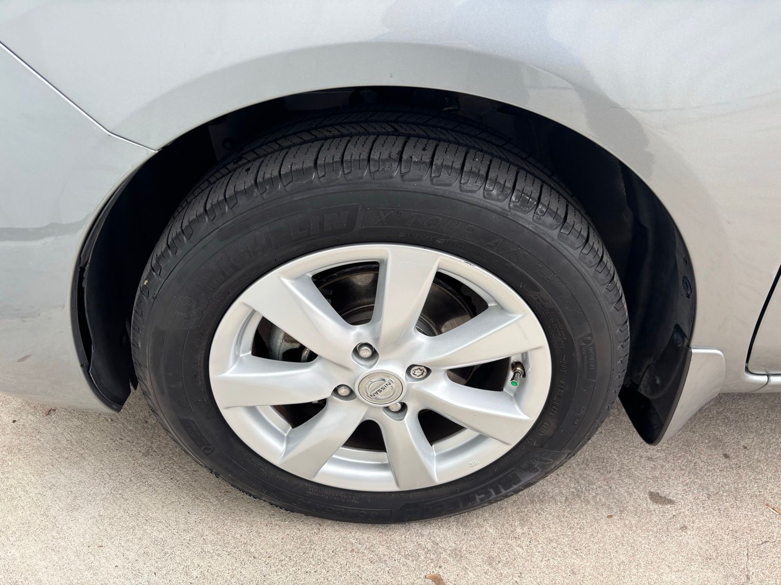 Used Car 2014 Nissan Versa  1.6 Sv For Sale Under $10,000 In Austin, Texas