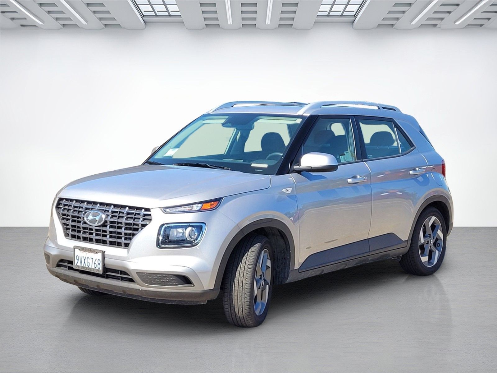 2025 Hyundai Venue SEL - Photo 15