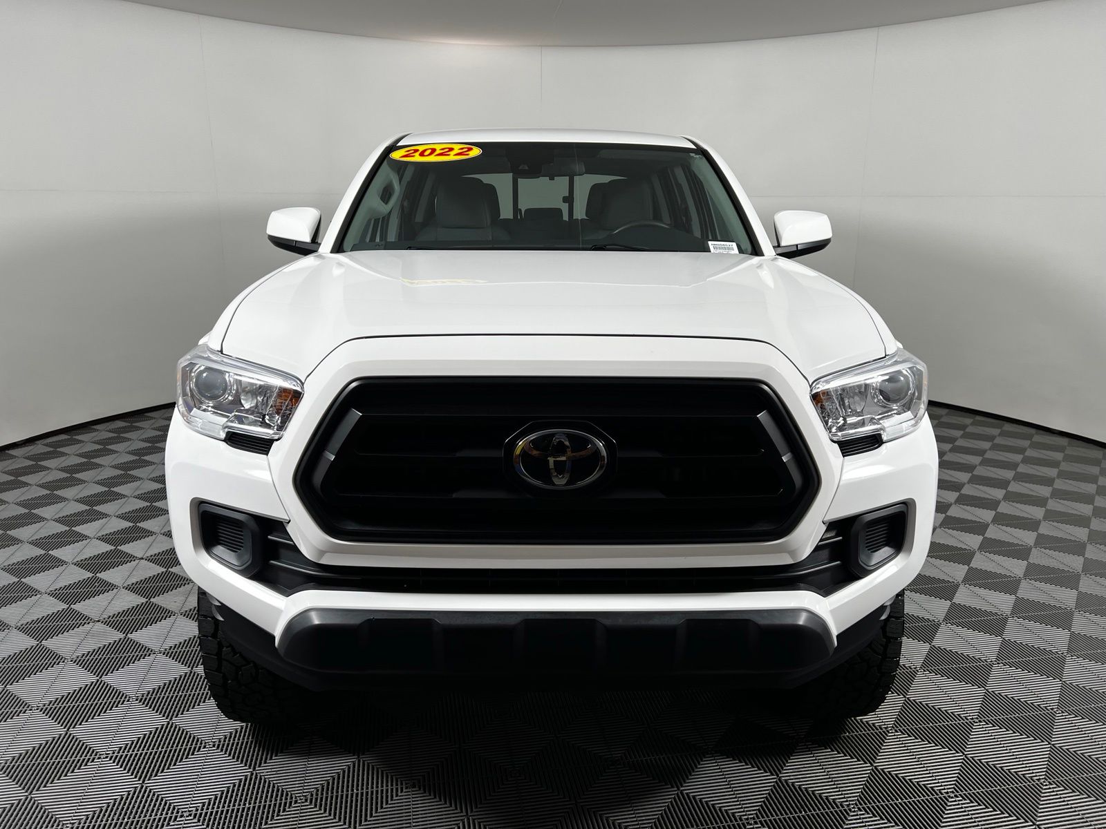 Thumbnail: 2022 Toyota Tacoma - 2