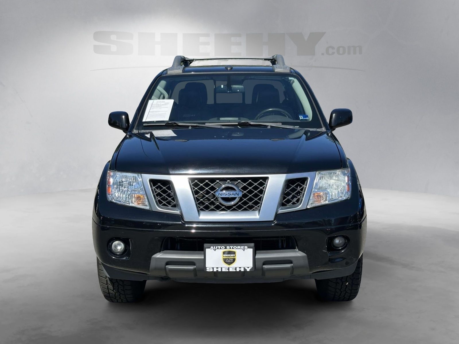Used 2018 Black Nissan PRO-4X image 15