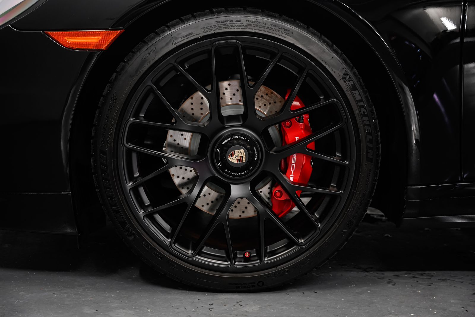 2016 Porsche 911 Carrera 4 GTS — photo 44