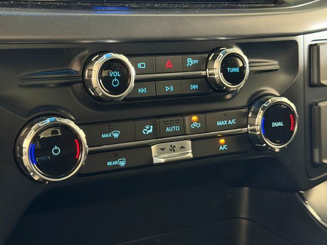 New 2026 Oxford White Ford XLT image 27