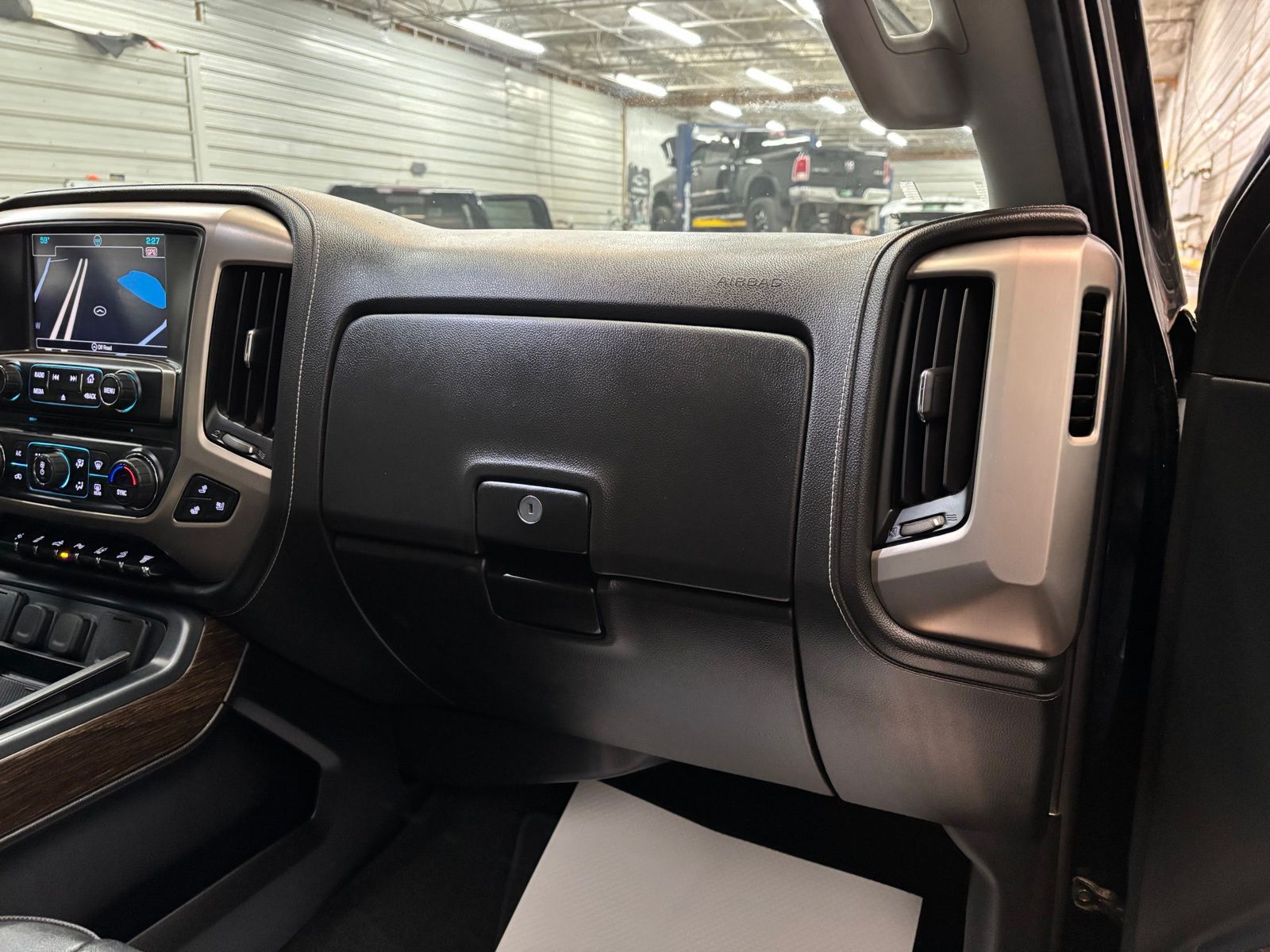 2018 GMC Sierra 3500 Denali HD Denali - Photo 30