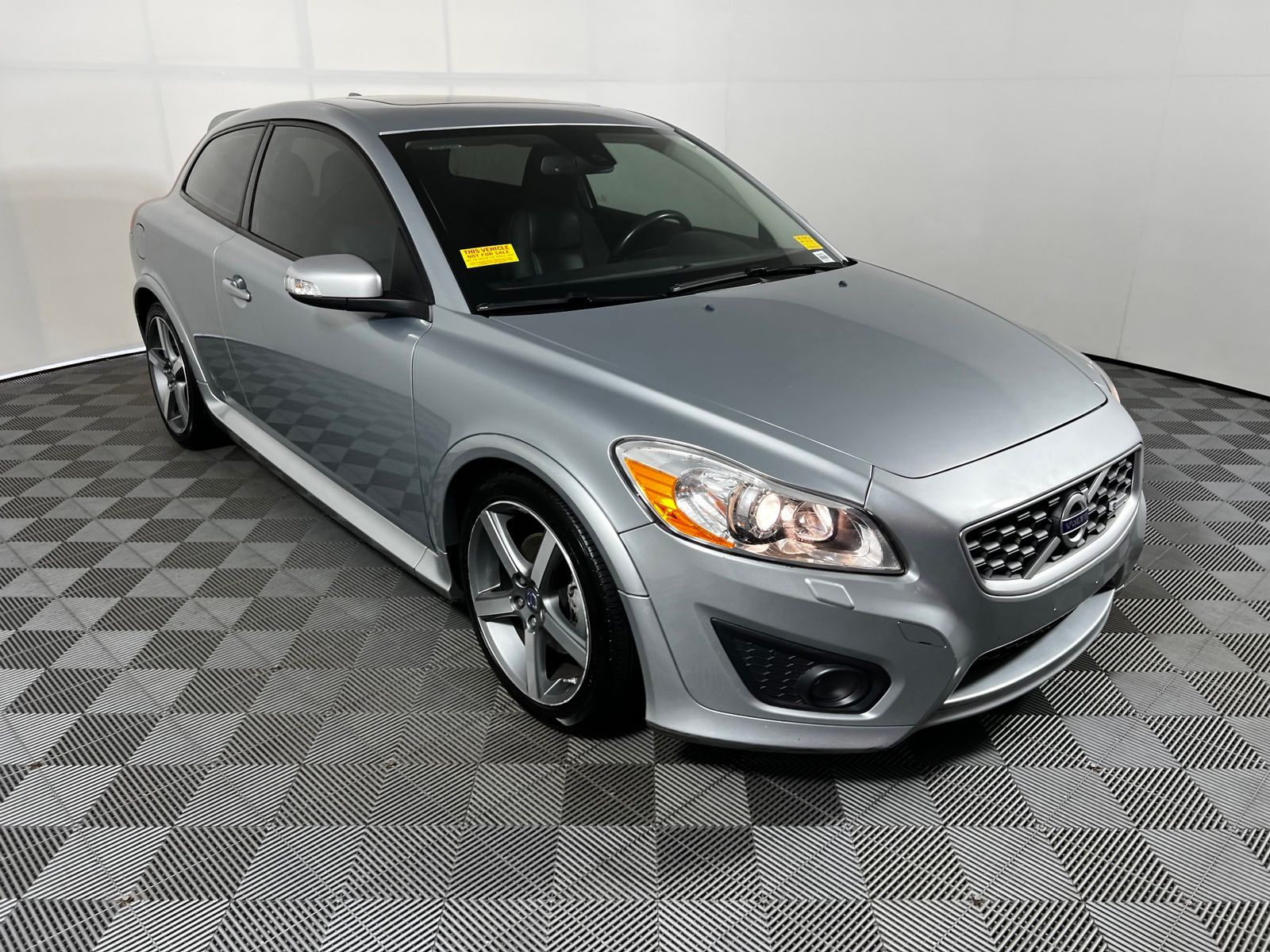 Thumbnail: 2013 Volvo C30 - 3