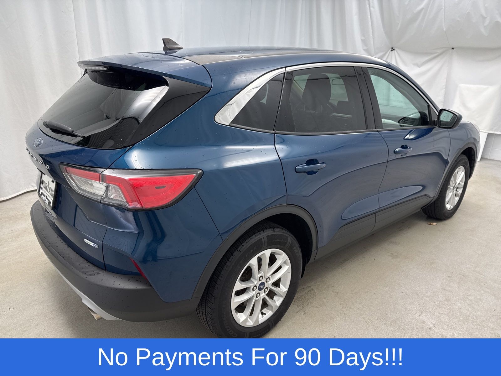 Used 2020 Ford Escape SE with VIN 1FMCU9G61LUC02824 for sale in Portage, WI