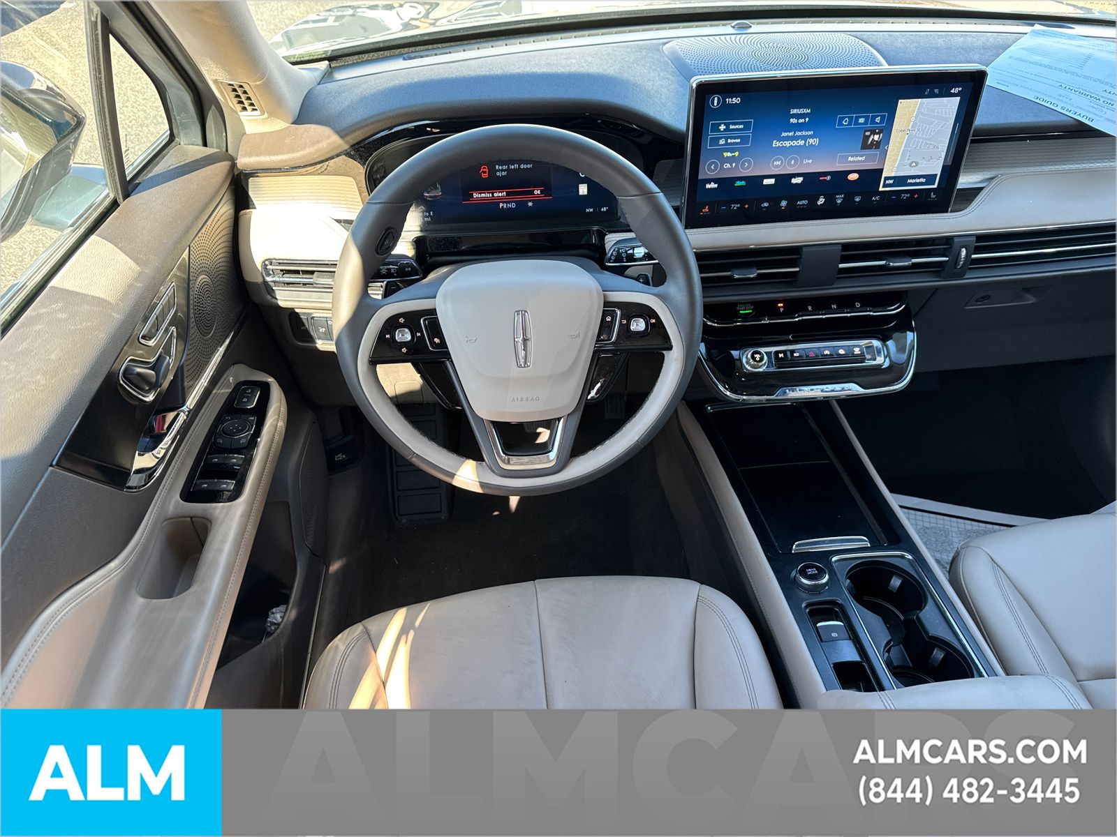 Used 2024 Whisper White Lincoln Premiere image 28