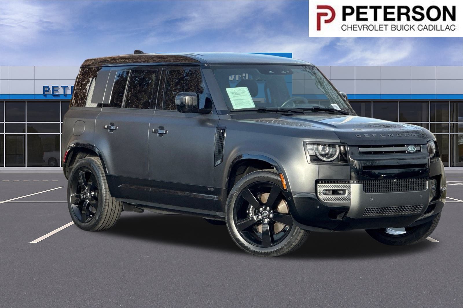 2025 Land Rover Defender 110 V8 P525 AWD