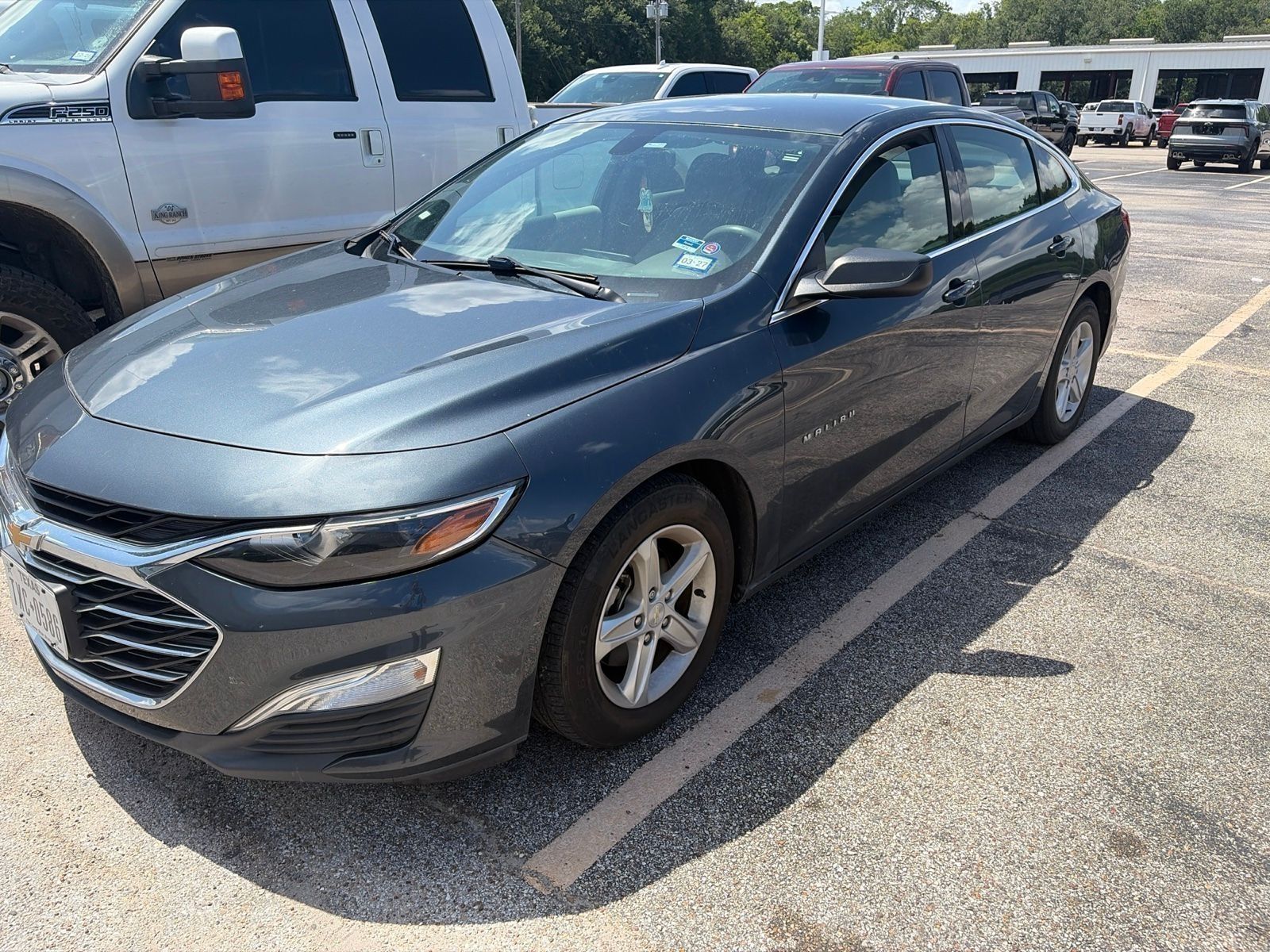 Shadow Gray Metallic 2021 Chevrolet Malibu Sedan Front-Wheel Drive Continuously Variable Transmission