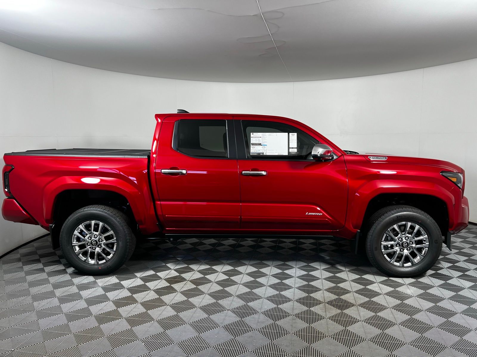 2025 Toyota Tacoma Limited 4