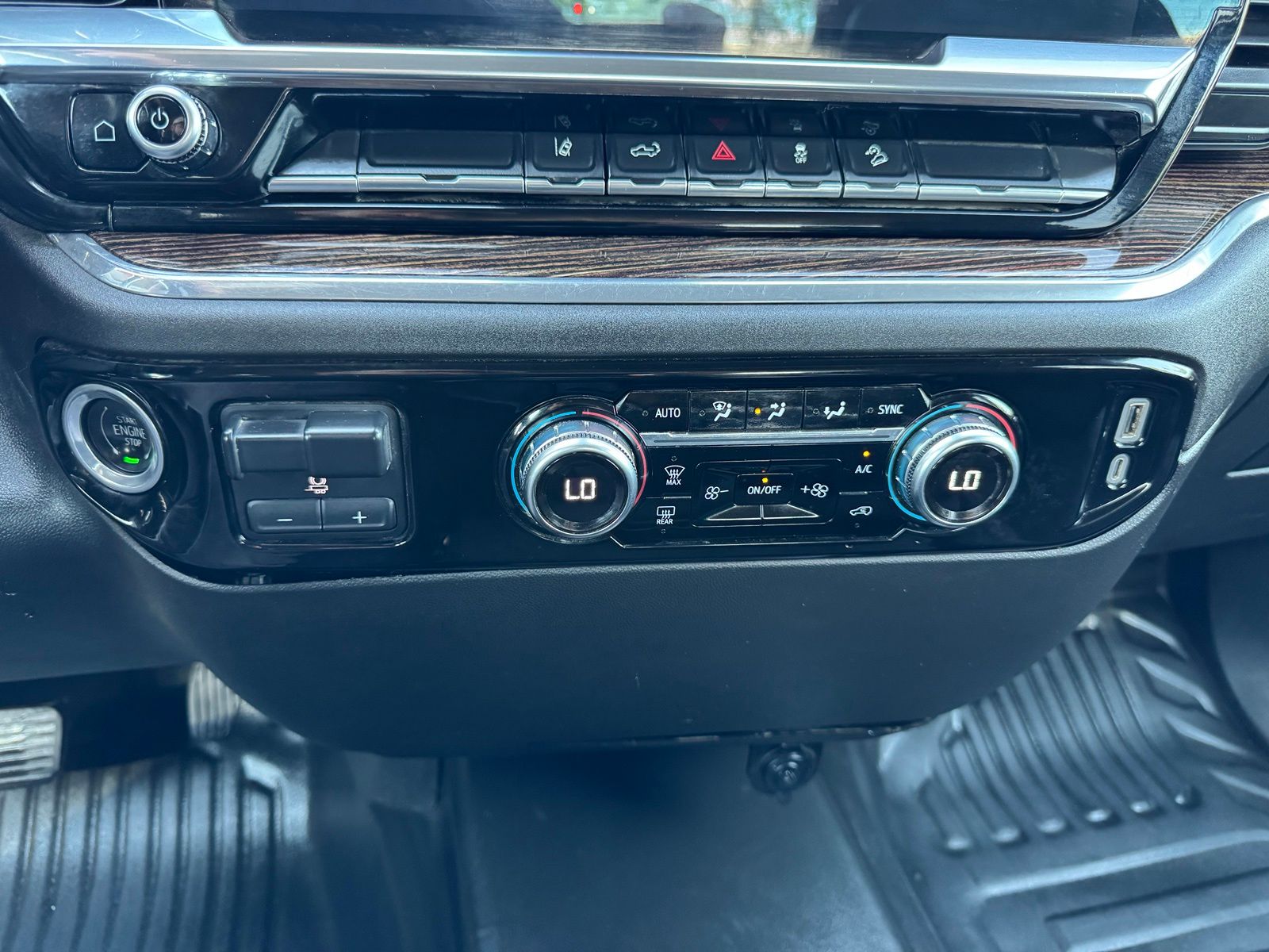 Used 2024 GMC Sierra 3500HD Truck