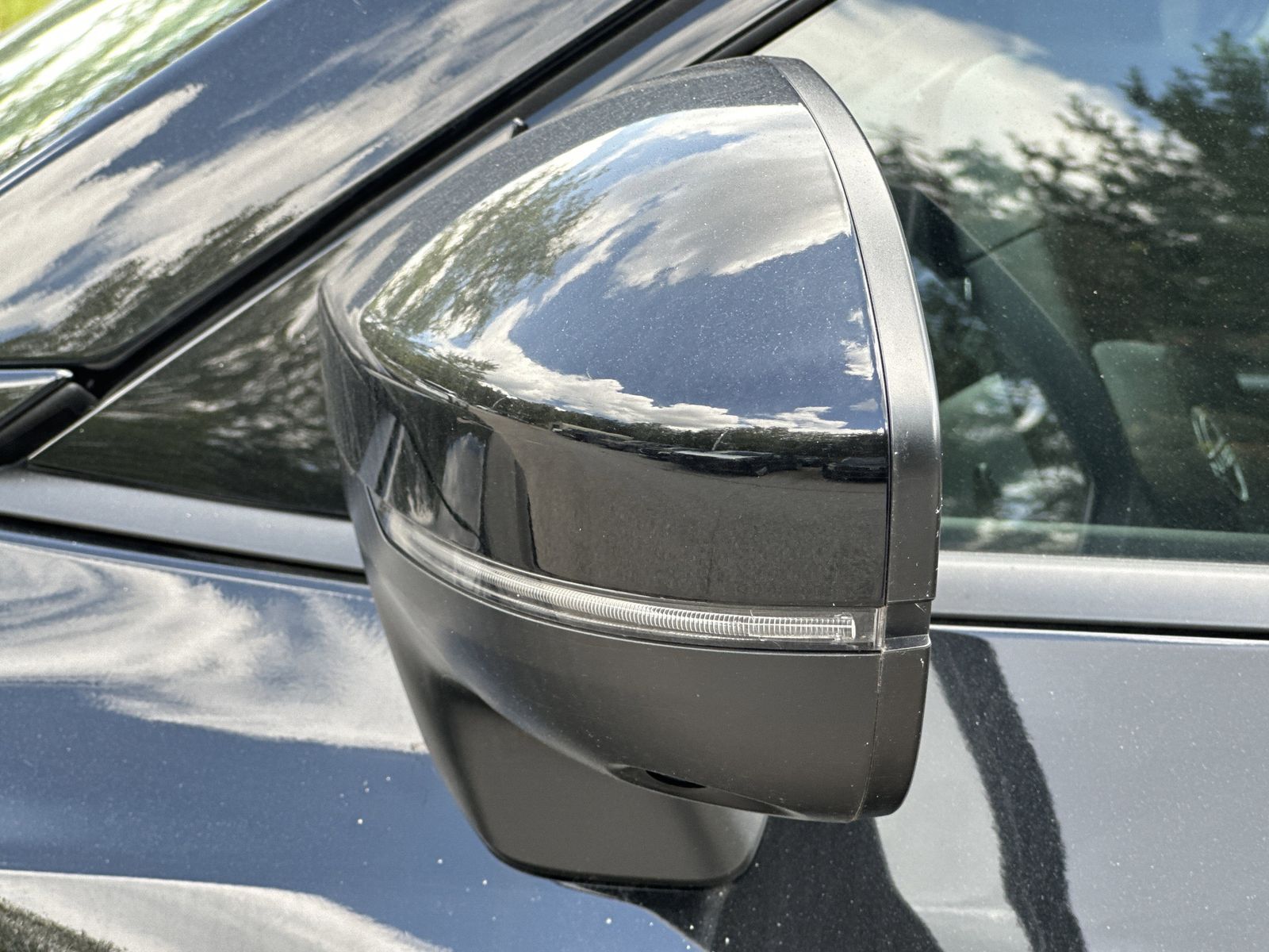 2025 Nissan Pathfinder Rock Creek photo 32