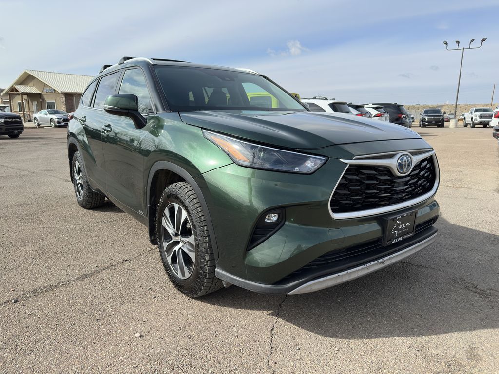 2023 Toyota Highlander Hybrid XLE AWD