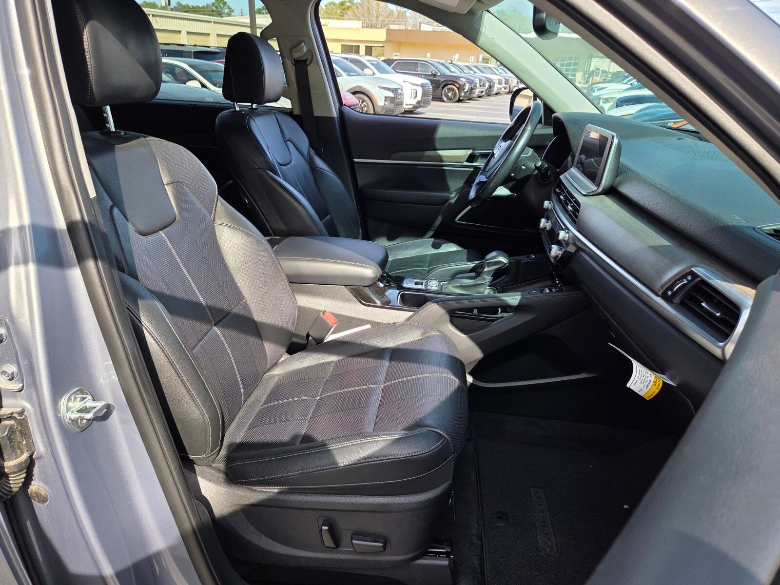 Used 2021 Silver Kia SX image 16