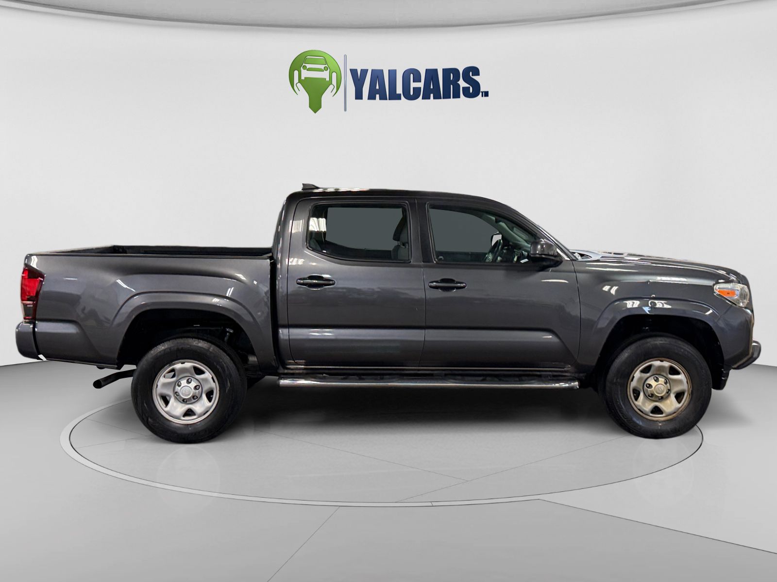 View vehicle photo 6