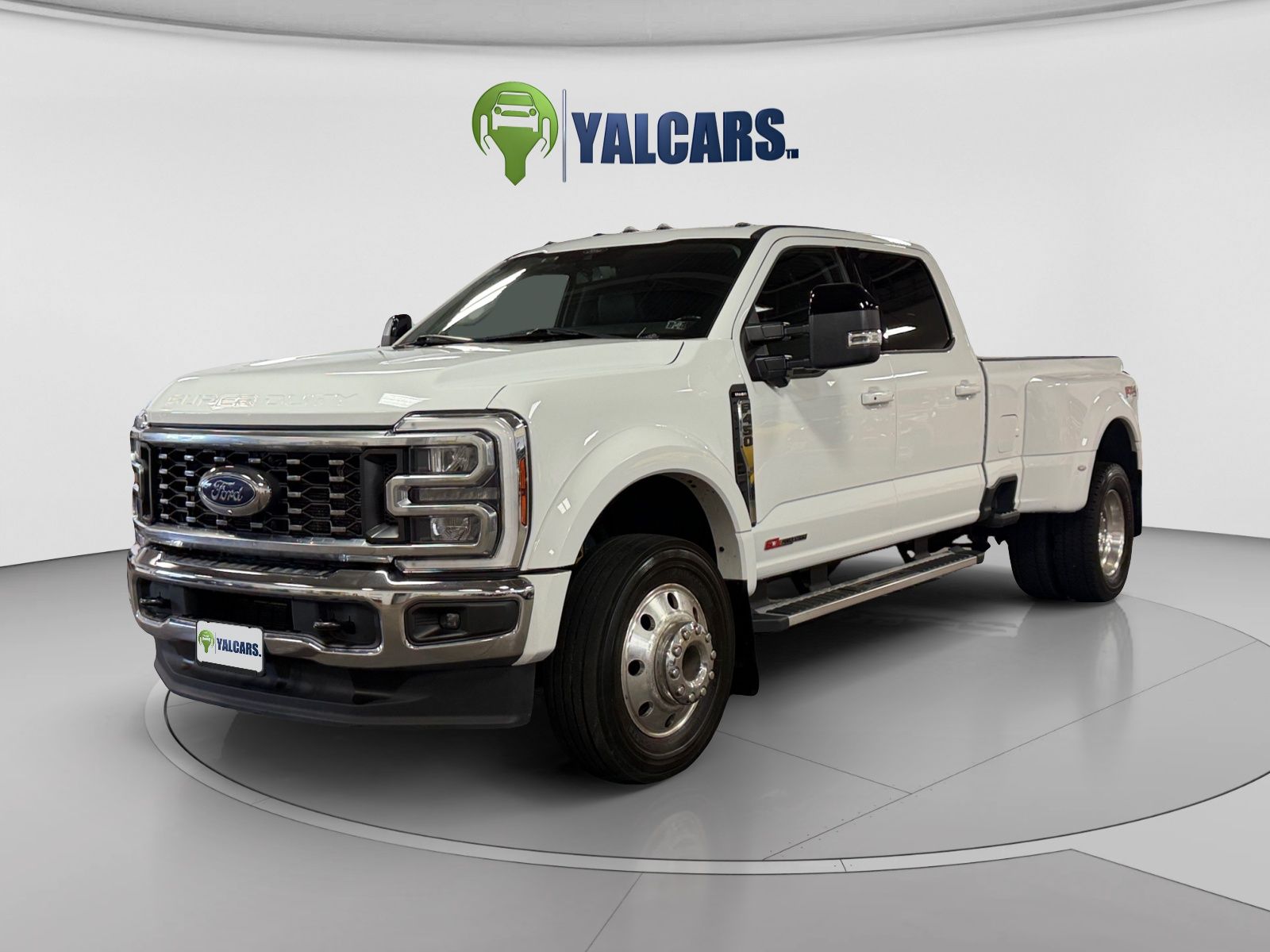Oxford White 2024 Ford F-450 Super Duty Pickup Truck Four-Wheel Drive Automatic