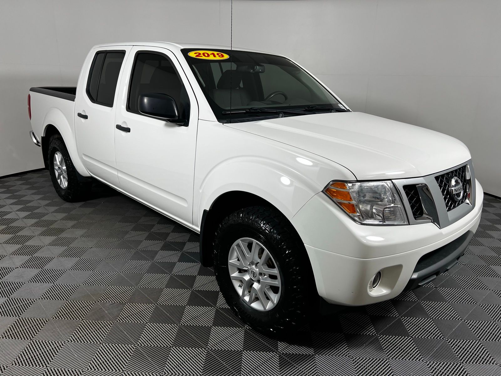 Thumbnail: 2019 Nissan Frontier - 3