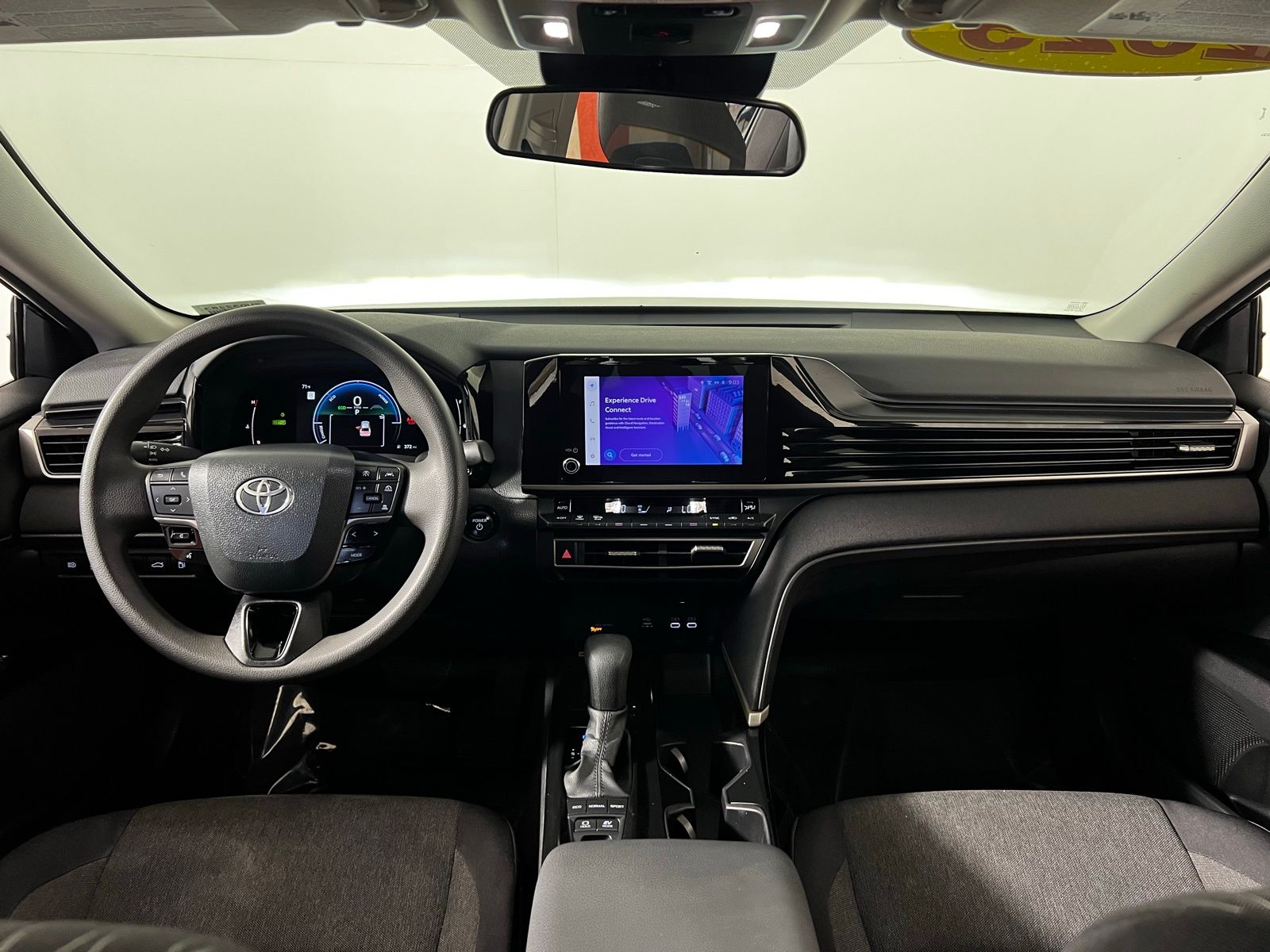 Thumbnail: 2025 Toyota Camry - 22