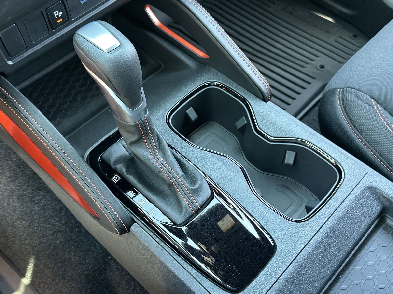 2025 Nissan Frontier PRO-4X photo 10