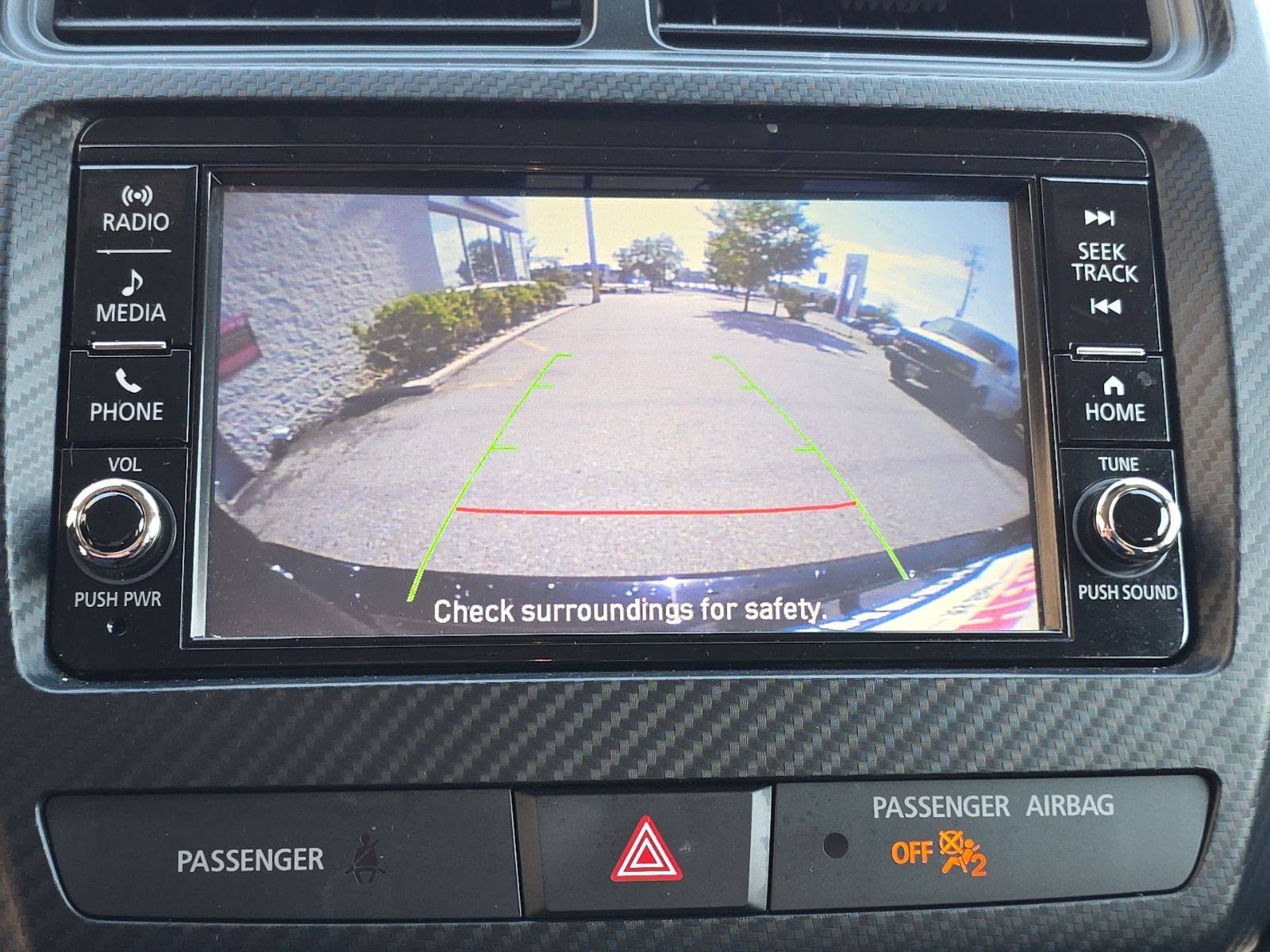 Used 2024  Mitsubishi 2.0 ES image 23