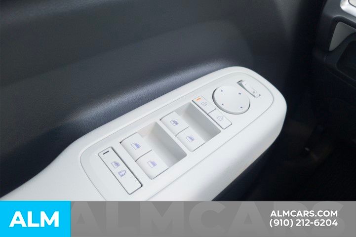 Used 2026 White Hyundai SE image 34