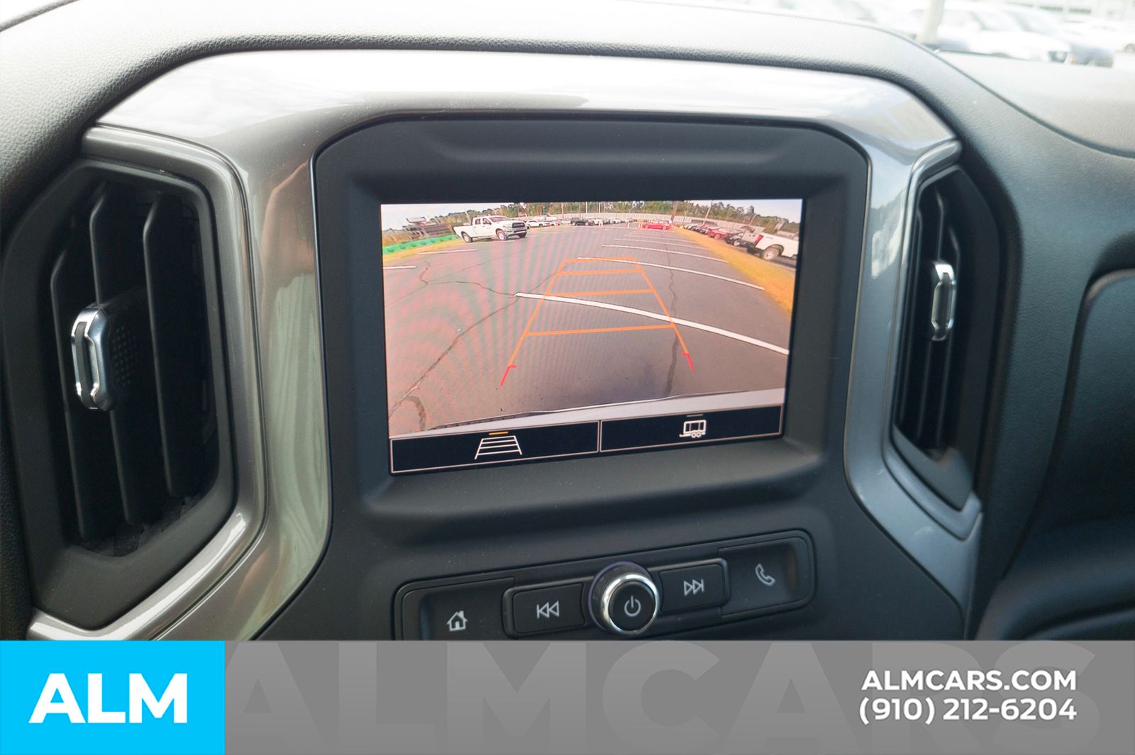 2023 Chevrolet Silverado 1500 Custom photo 20