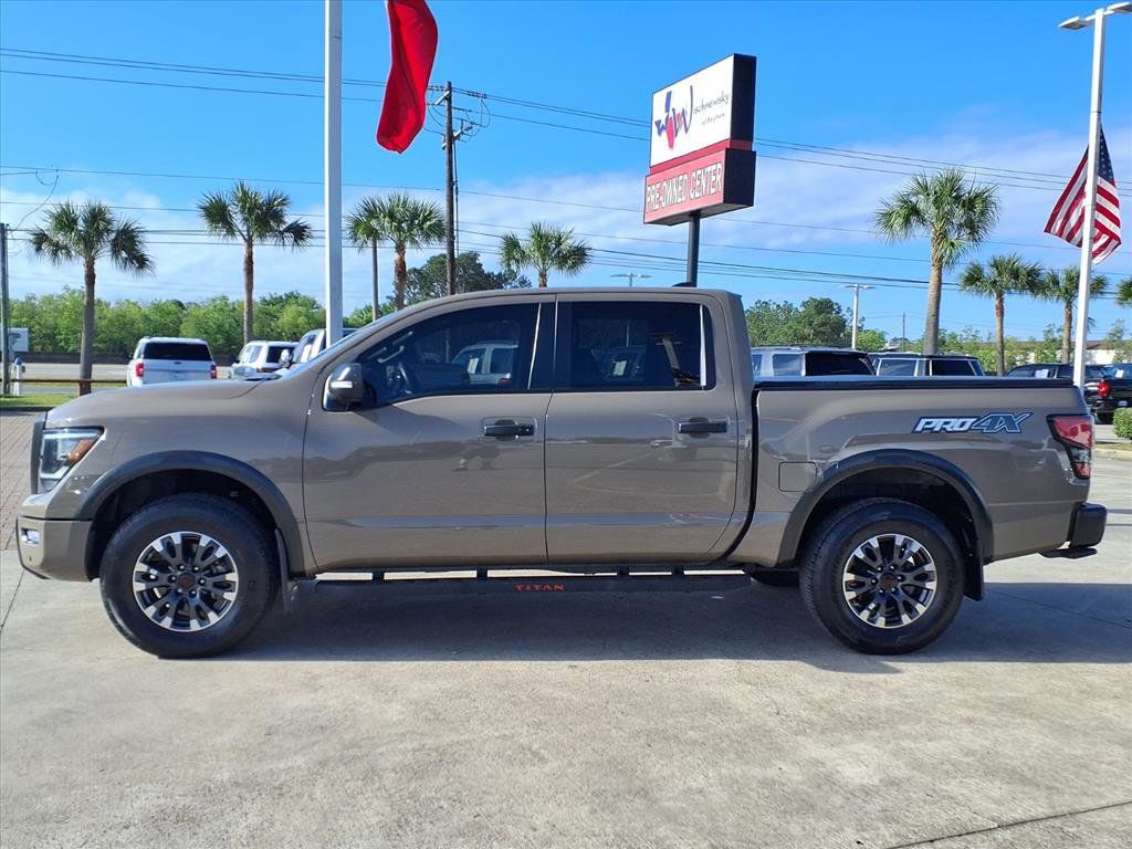2024 Nissan Titan PRO-4X - 8