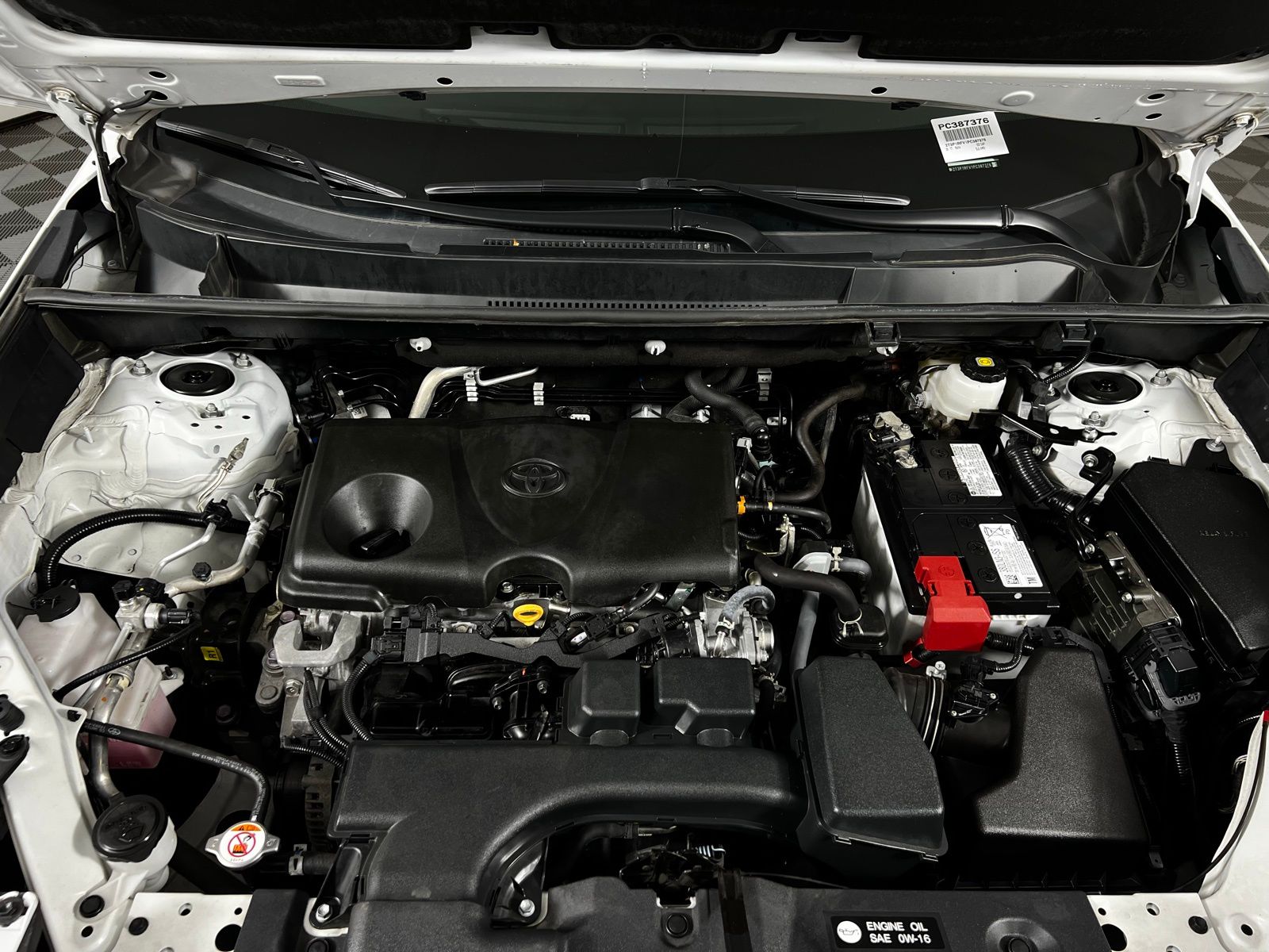 Thumbnail: 2023 Toyota RAV4 - 9