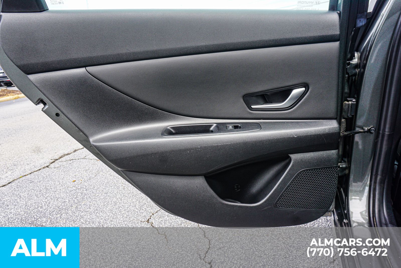 Used 2025 Gray Hyundai SEL Convenience image 55