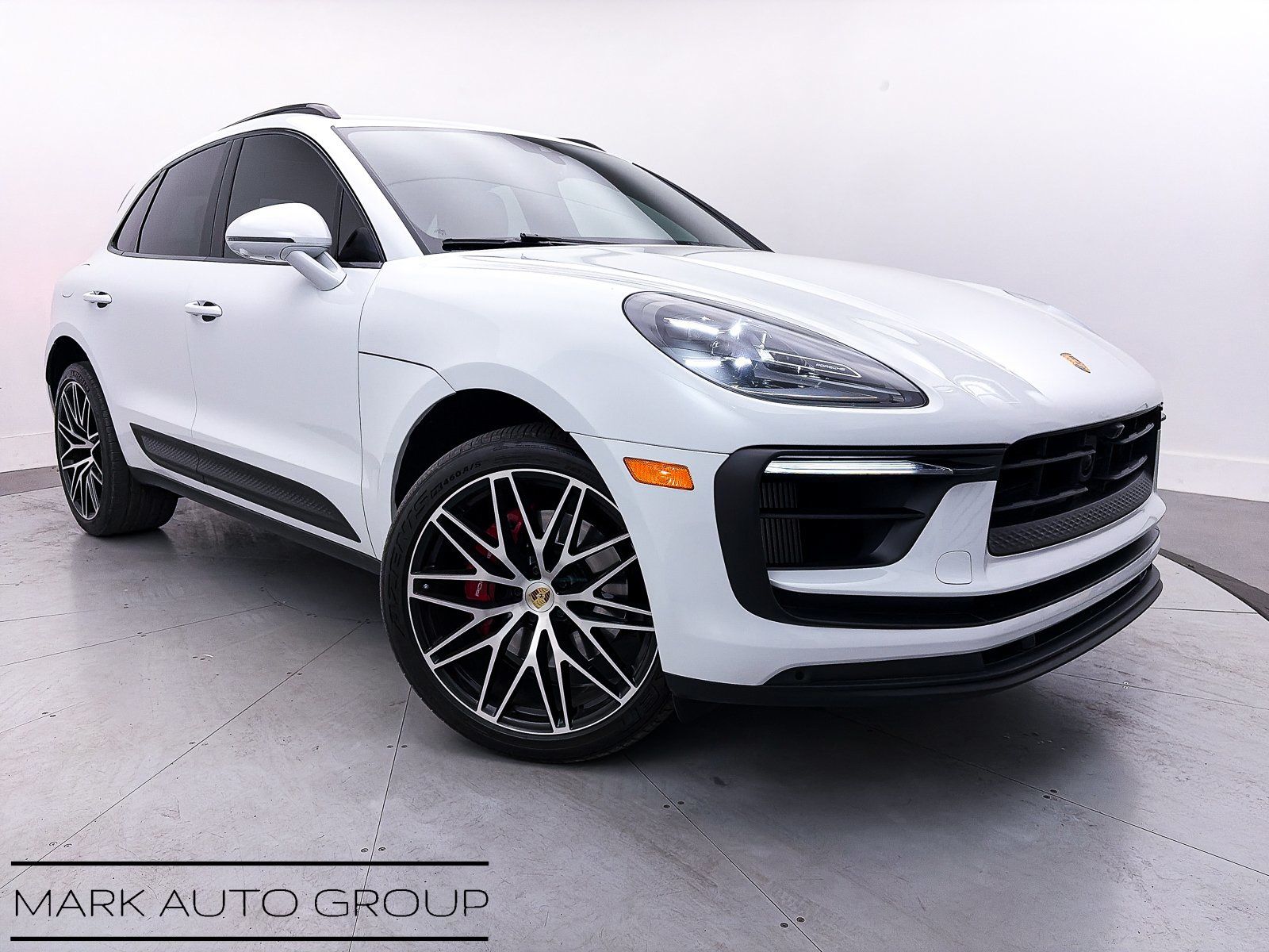 2023 Porsche Macan S