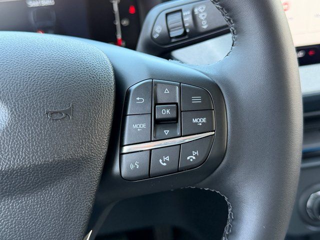 New 2026 Oxford White Ford XLT image 27