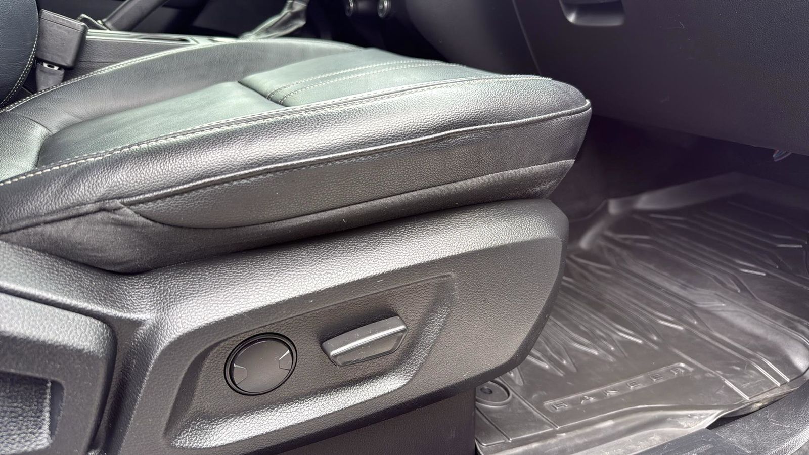 Used Car 2019 Ford Ranger  Lariat For Sale Under $30,000 In Austin, Texas