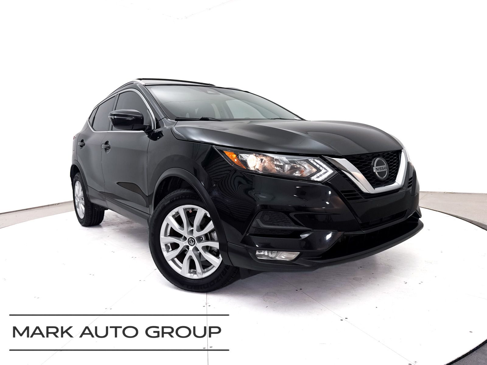 2021 Nissan Rogue Sport SV