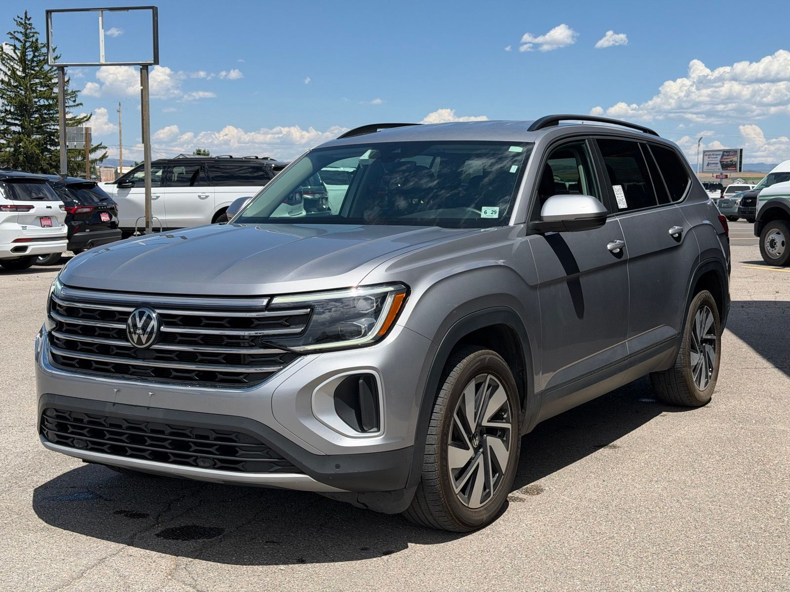 View vehicle photo 5