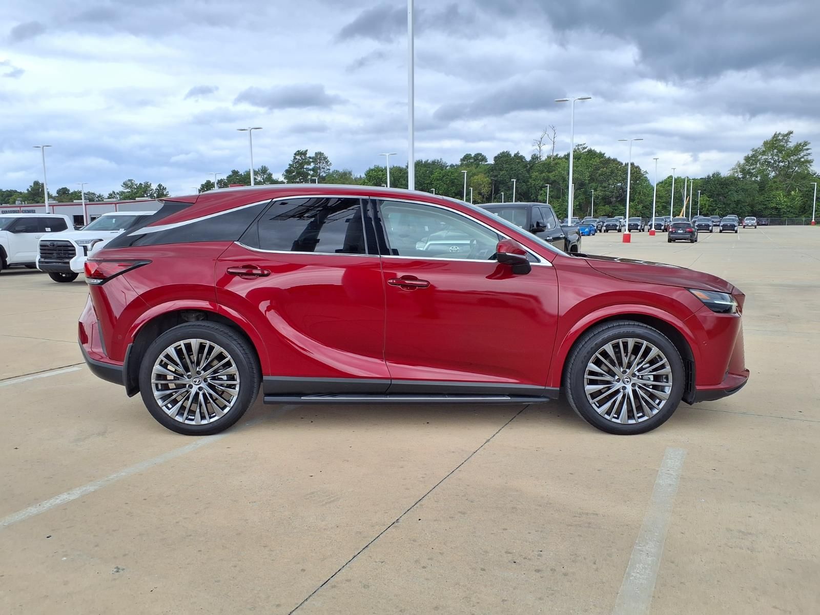 2024 Lexus RX 350h Luxury - 4
