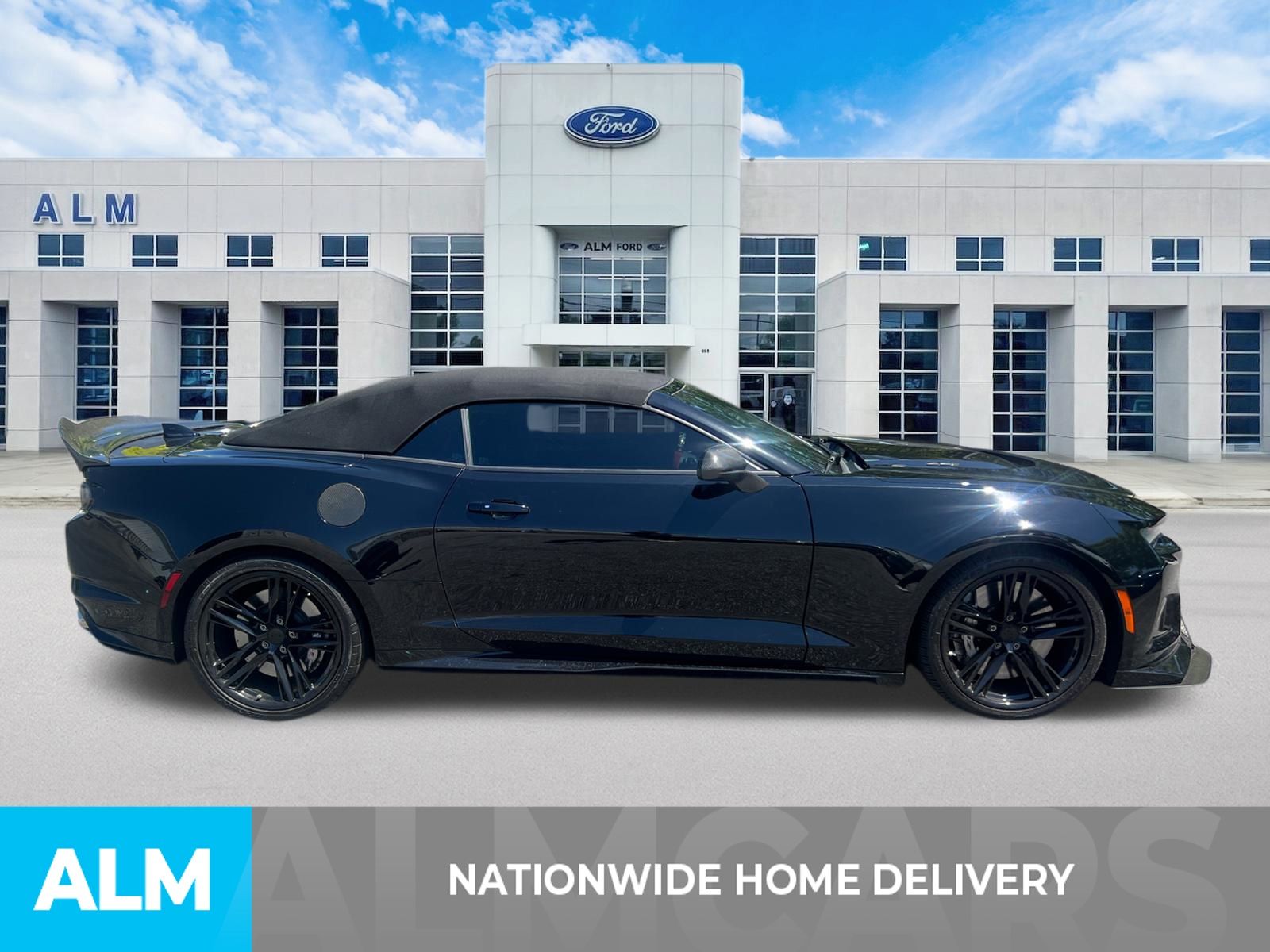 Used 2021 Black Chevrolet ZL1 image 4