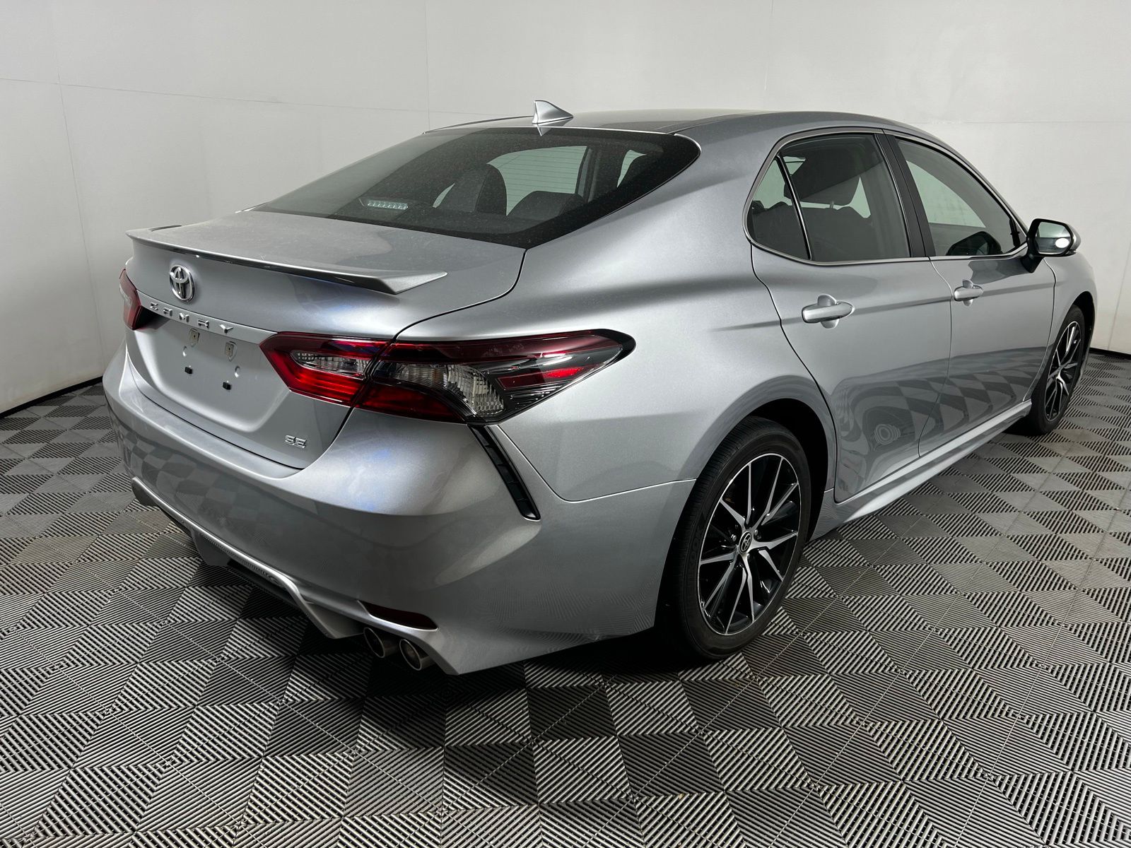 Thumbnail: 2024 Toyota Camry - 5