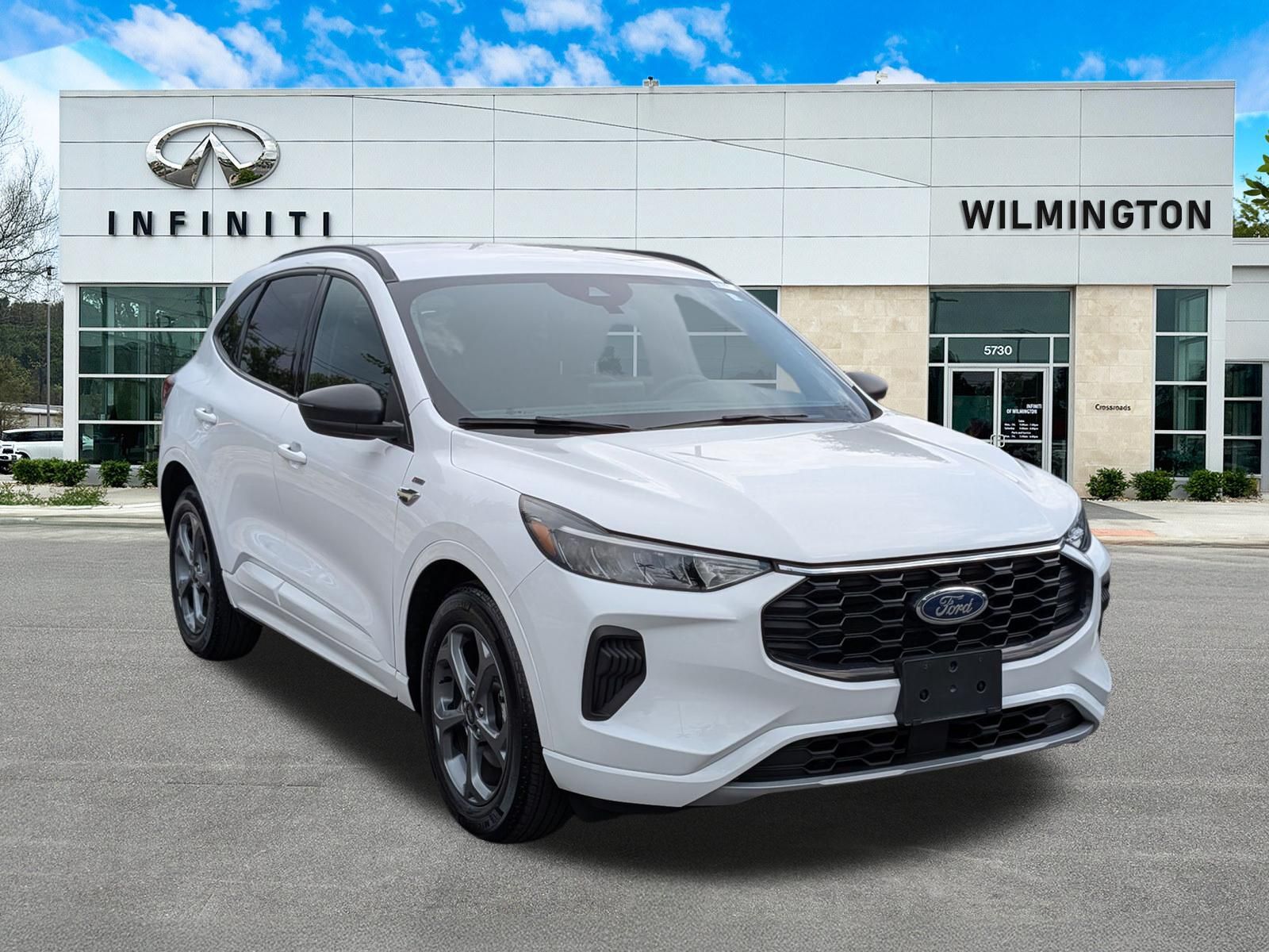 2023 Ford Escape Hybrid ST-Line FWD