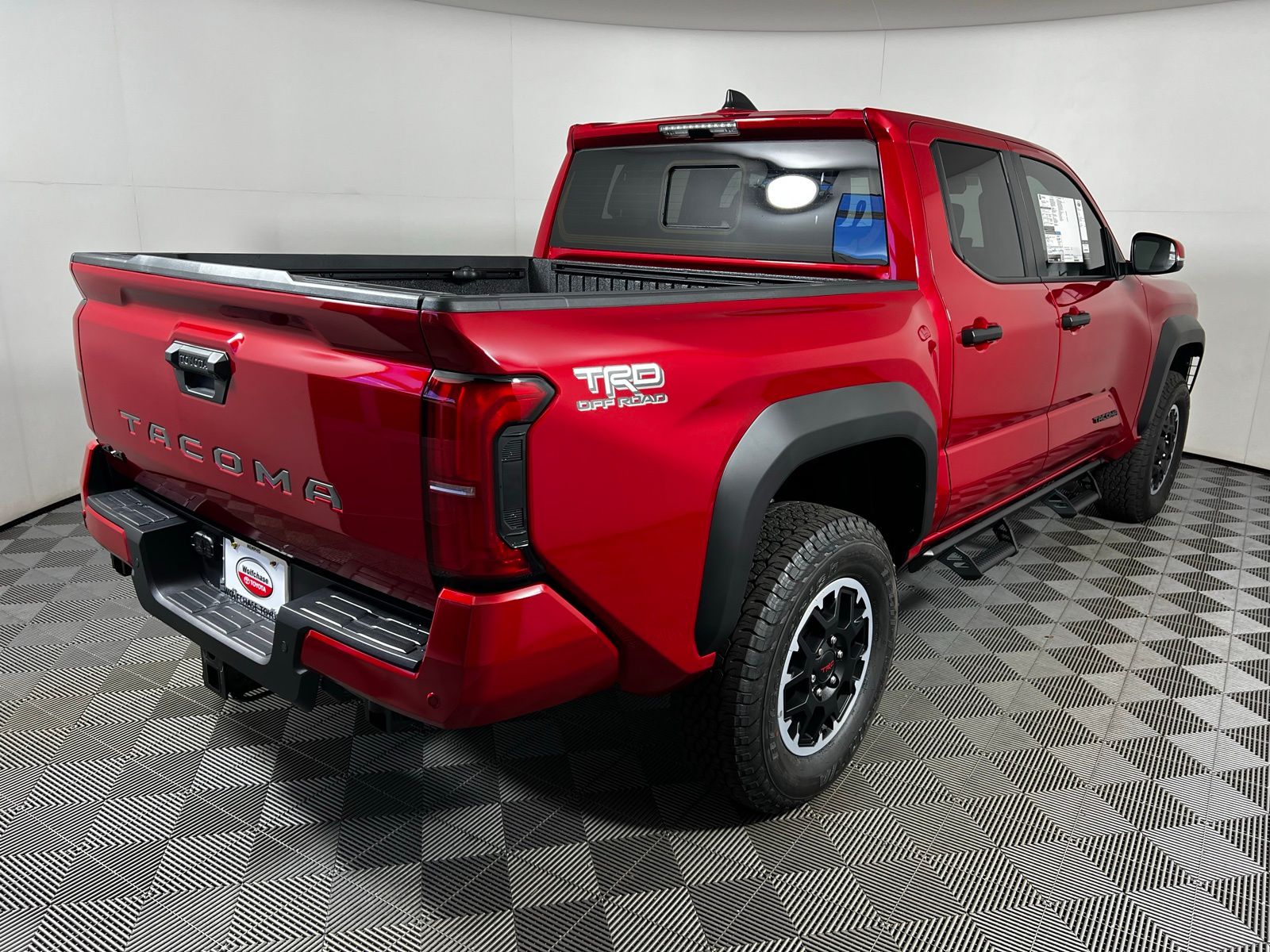 2025 Toyota Tacoma TRD Off-Road 10