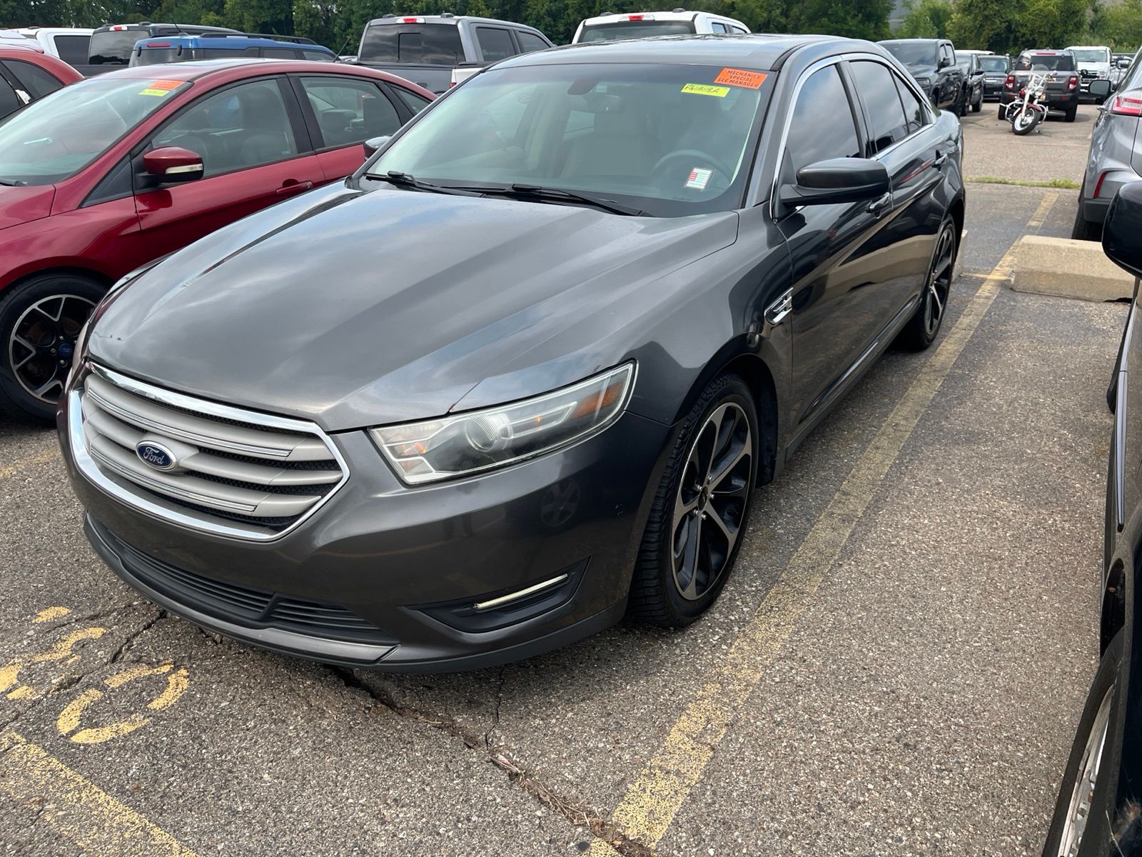Gray (Magnetic Metallic) 2015 Ford Taurus Sedan All-Wheel Drive 6-Speed Automatic