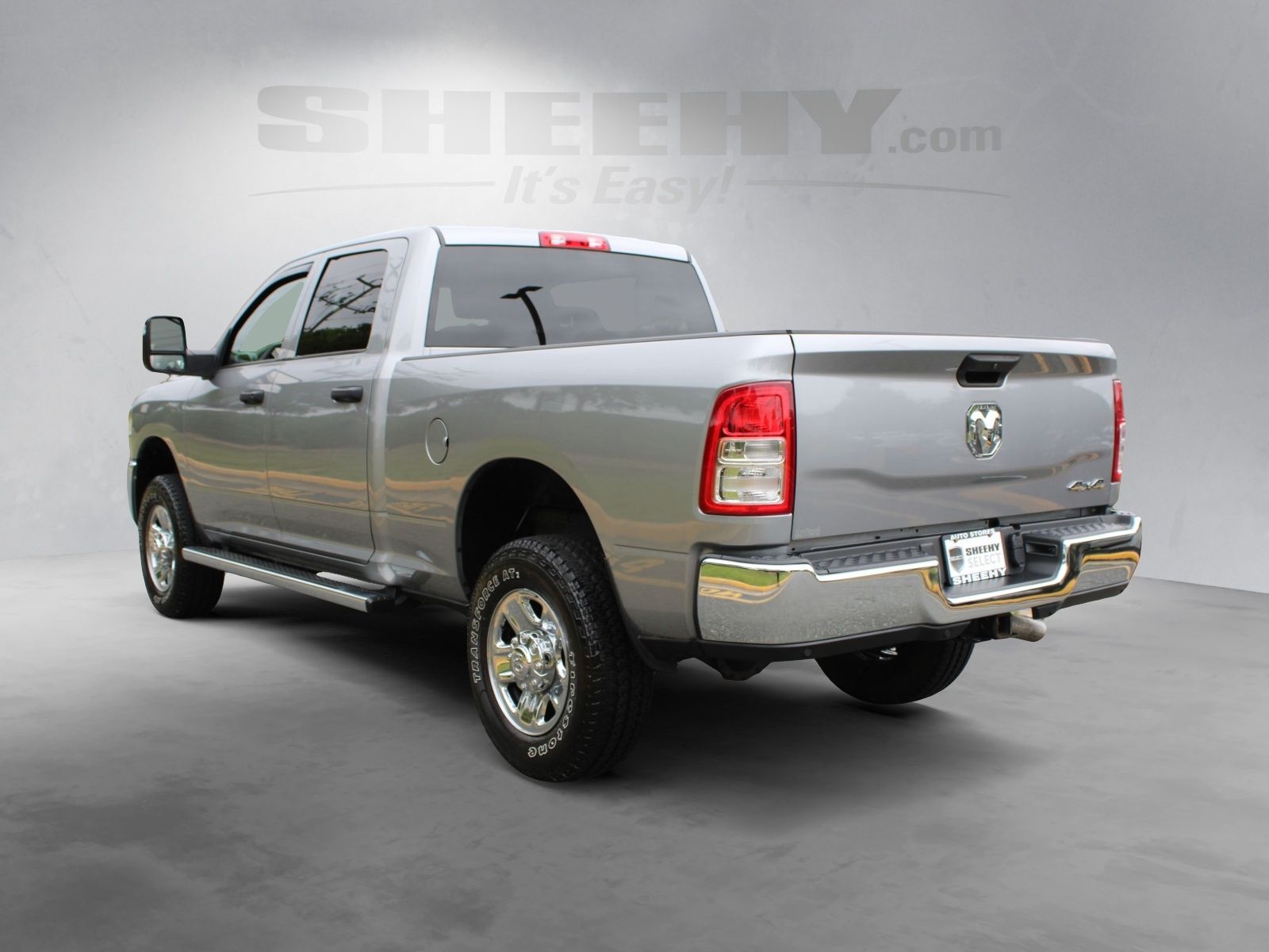 Used 2024 Silver Ram Tradesman image 12