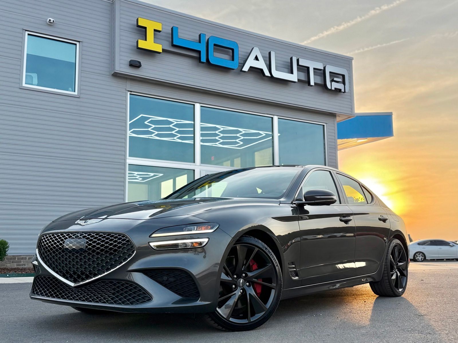Makalu Gray 2022 Genesis G70 Sedan Rear-Wheel Drive 8-Speed Automatic
