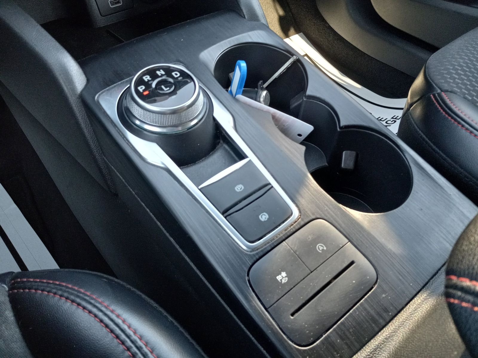 2024 Ford Escape image 23