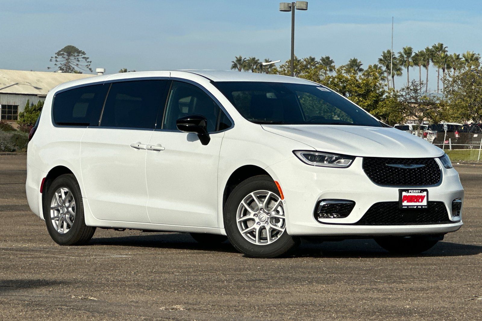 2026 Chrysler Pacifica Select FWD